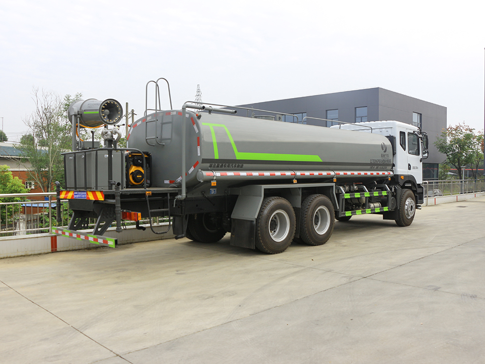 東風(fēng)T5 22噸綠化噴灑車(chē)