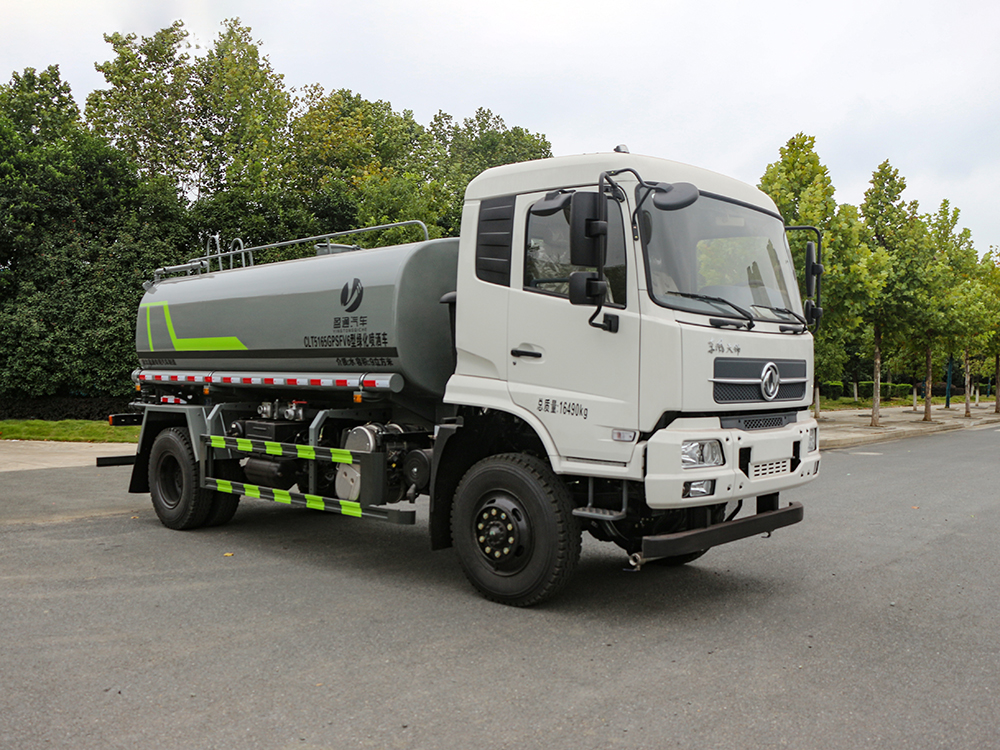 10.3方東風(fēng)天錦六驅(qū)灑水車