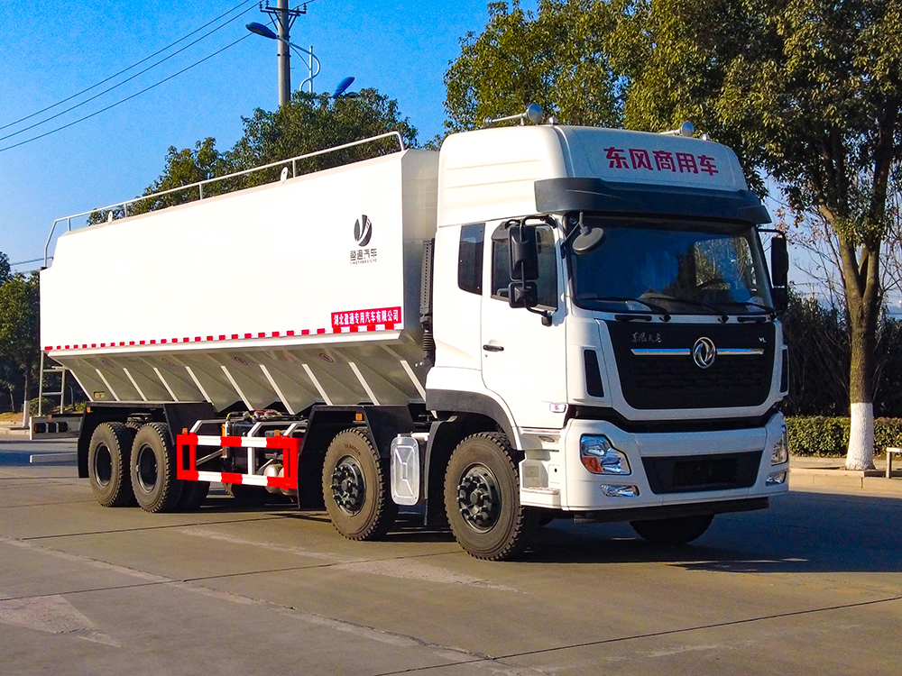 東風(fēng)天龍前四后八散裝飼料車(chē)