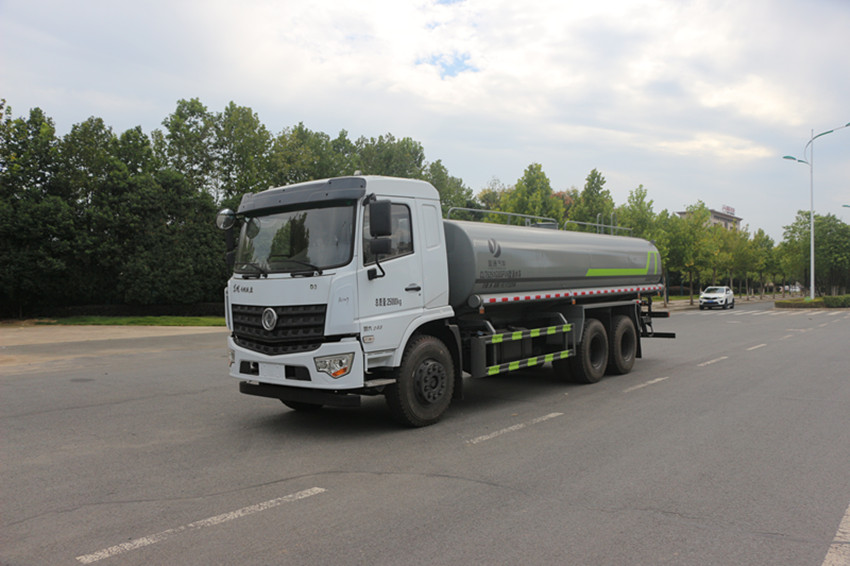 東風(fēng)專底 19 方灑水車