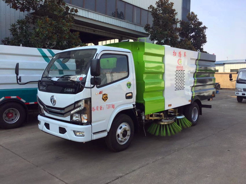 國六小多利卡5方掃路車-5方掃路車價(jià)格-程力汽車網(wǎng)