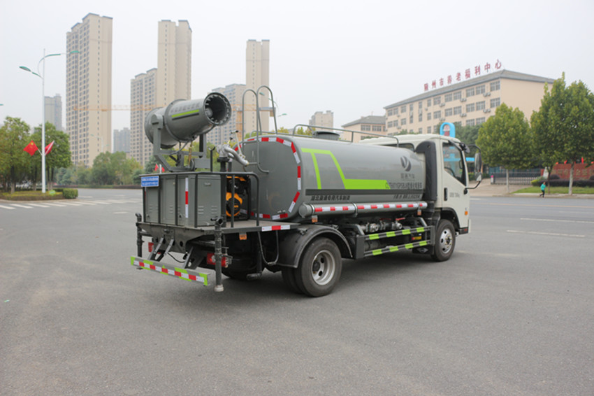 福田5方霧炮車(chē)